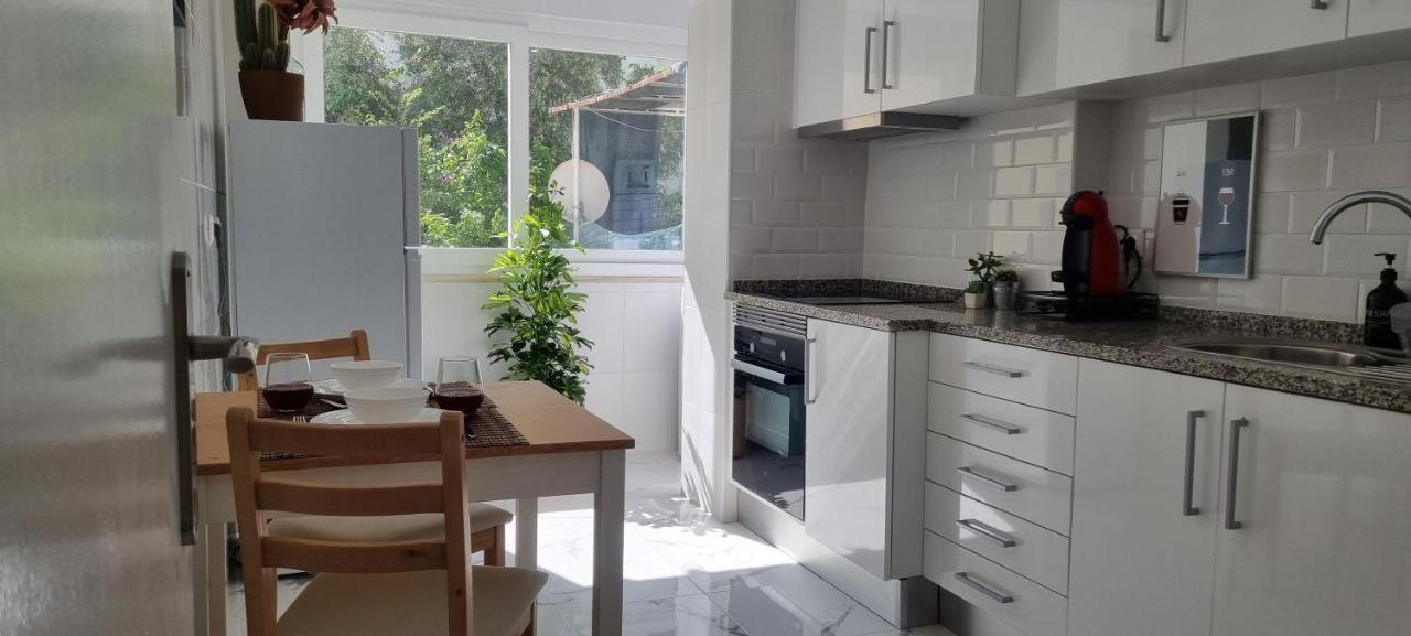 Canto Da Rocha Guesthouse Almada Buitenkant foto